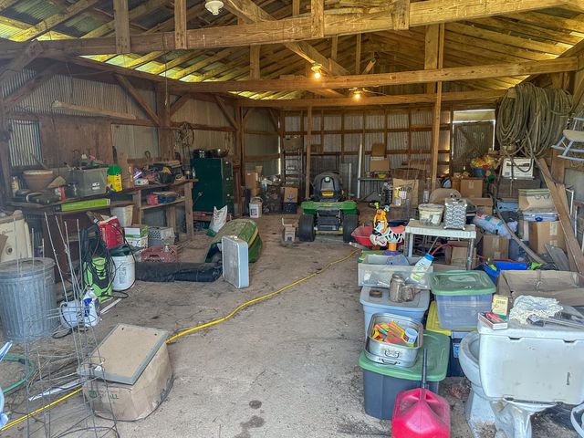 837 County Road 340, West Plains, MO 65775