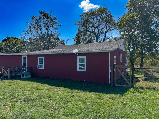 837 County Road 340, West Plains, MO 65775