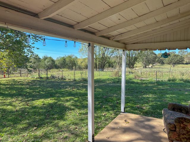 837 County Road 340, West Plains, MO 65775