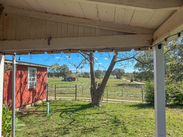 837 County Road 340, West Plains, MO 65775