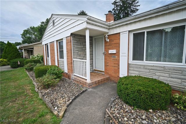 928 Edenridge Drive, Boardman, OH 44512