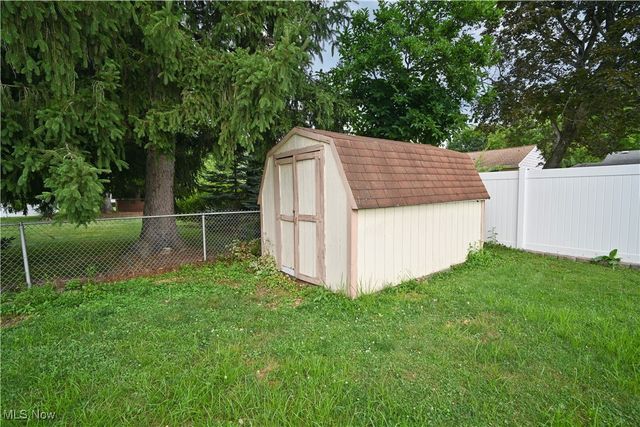 928 Edenridge Drive, Boardman, OH 44512