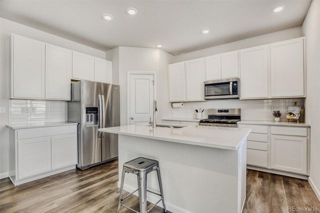 5881 Red Barn Avenue, Mead, CO 80504