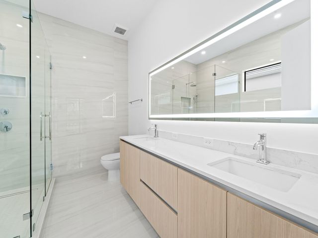 808 SE 12th Street 808, Fort Lauderdale, FL 33316