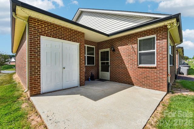 3854 Azalea Trail, Denver, NC 28037
