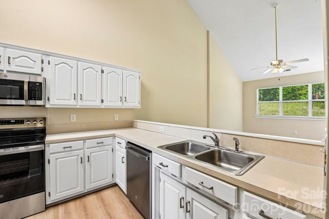 3854 Azalea Trail, Denver, NC 28037