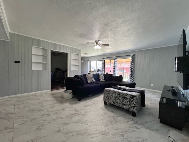 5609 Kerry Lane, Garland, TX 75043