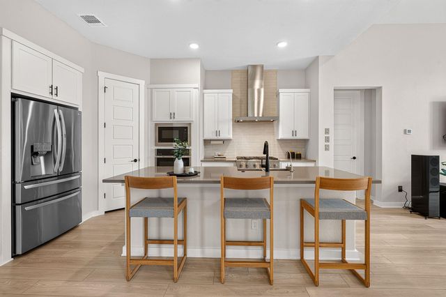1611 Sawmill XING, Round Rock, TX 78665