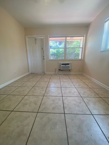 1217 S N Street 4, Lake Worth Beach, FL 33460