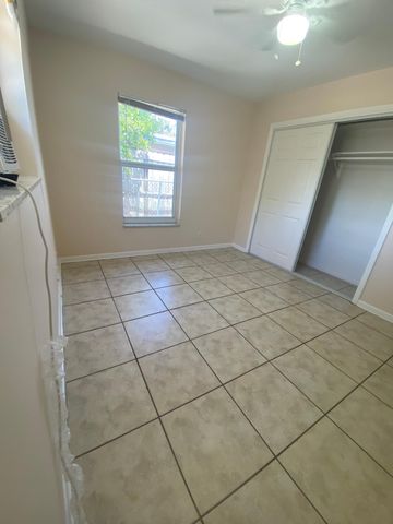 1217 S N Street 4, Lake Worth Beach, FL 33460