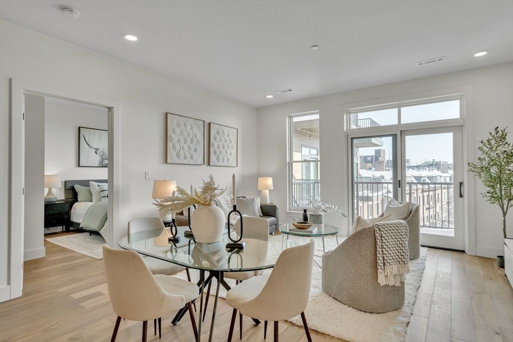 566 Columbus Ave 309, Boston, MA 02118