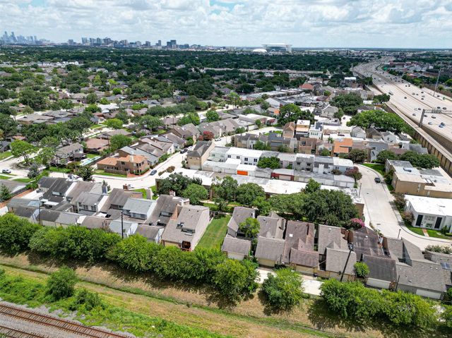 9412 Bassoon Drive, Houston, TX 77025