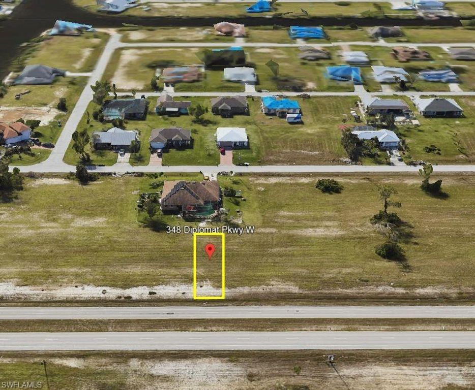 348 Diplomat PKWY W, CAPE CORAL, FL 33993 — photo 5