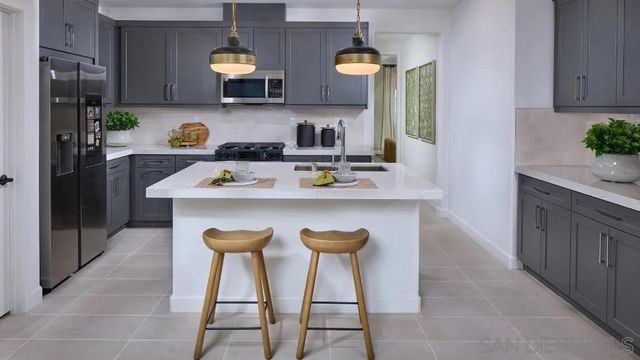 14006 Lumurine Way, San Diego, CA 92126