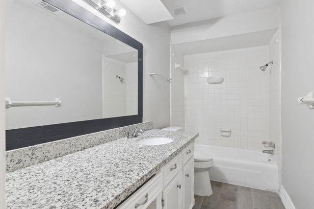 3215 Palm Desert Lane, Missouri City, TX 77459