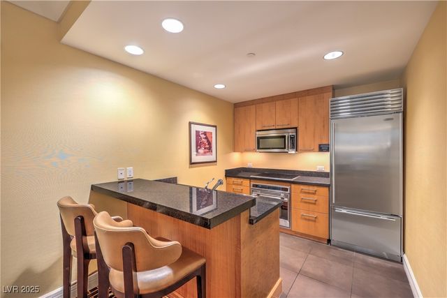 2000 Fashion Show Drive 3626, Las Vegas, NV 89109