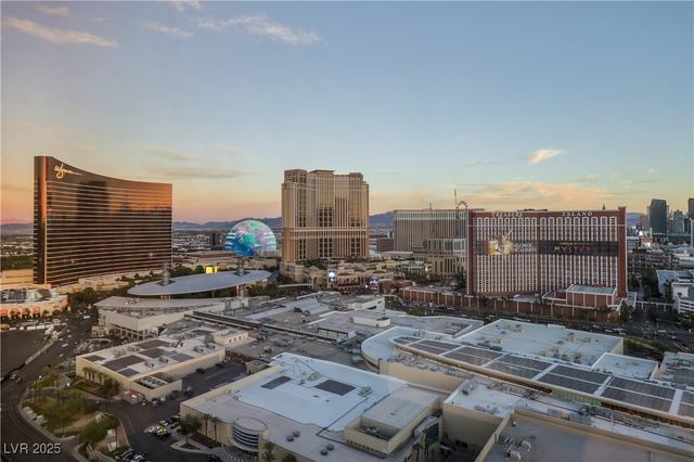 2000 Fashion Show Drive 3626, Las Vegas, NV 89109