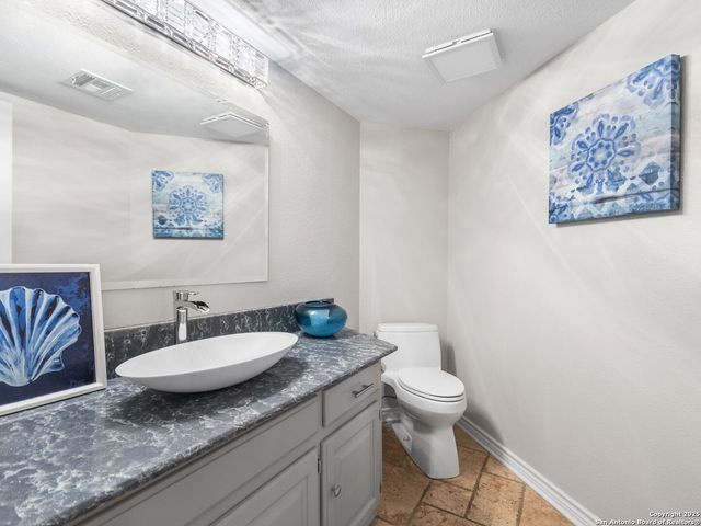 12511 Elm Country Lane, San Antonio, TX 78230