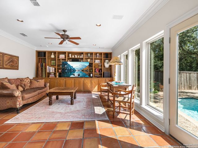 12511 Elm Country Lane, San Antonio, TX 78230