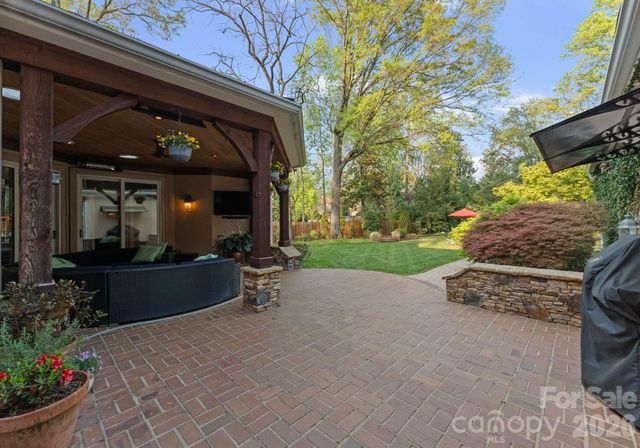 4501 Oglukian Road, Charlotte, NC 28226