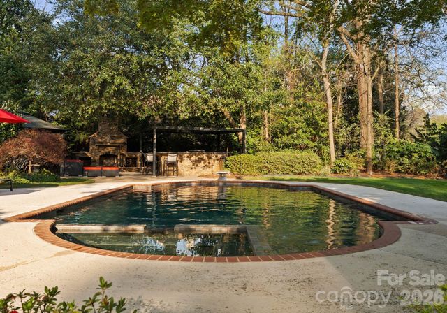 4501 Oglukian Road, Charlotte, NC 28226