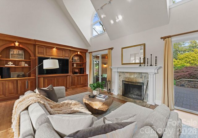 4501 Oglukian Road, Charlotte, NC 28226