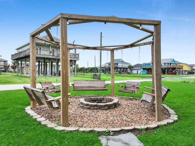 889 Mr G Street, Crystal Beach, TX 77650