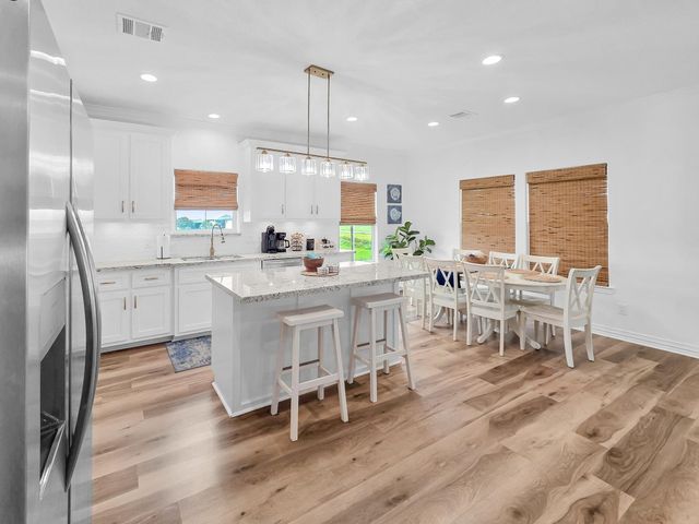 889 Mr G Street, Crystal Beach, TX 77650