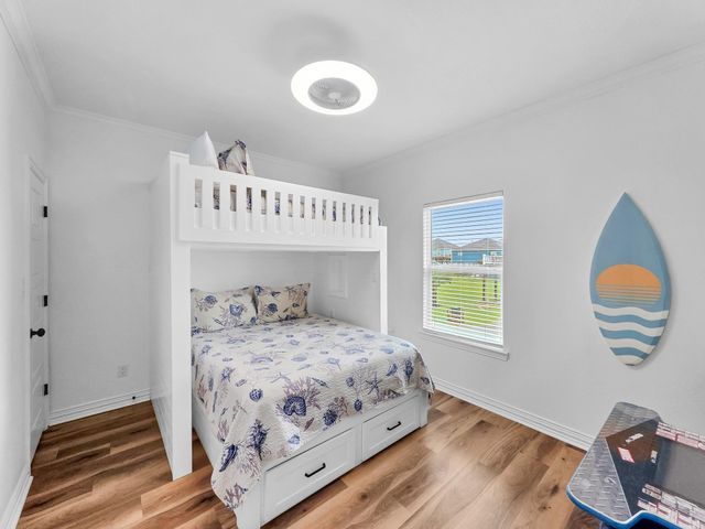 889 Mr G Street, Crystal Beach, TX 77650