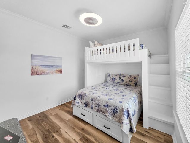 889 Mr G Street, Crystal Beach, TX 77650