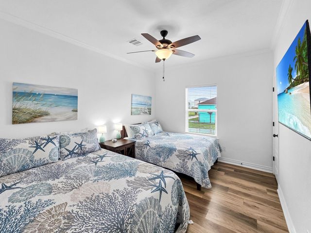 889 Mr G Street, Crystal Beach, TX 77650