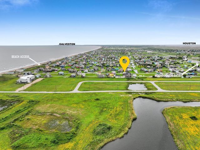 889 Mr G Street, Crystal Beach, TX 77650