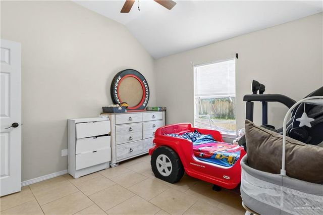 912 E Buchanan Drive N, Pharr, TX 78577