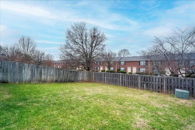 433 Lucille Drive, Lexington, KY 40511