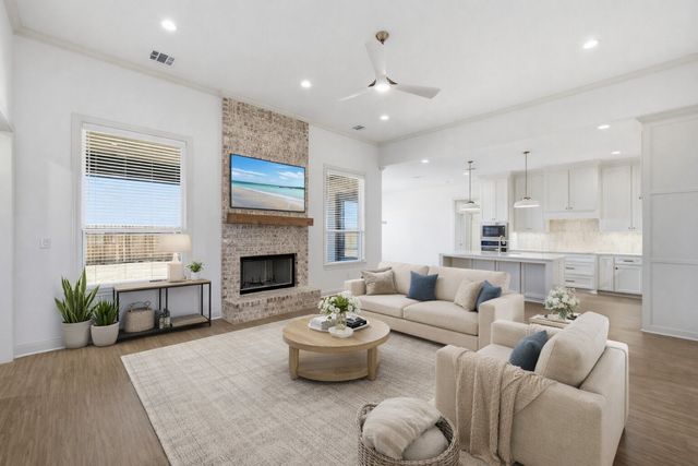 2125 Bond, Lorena, TX 76655