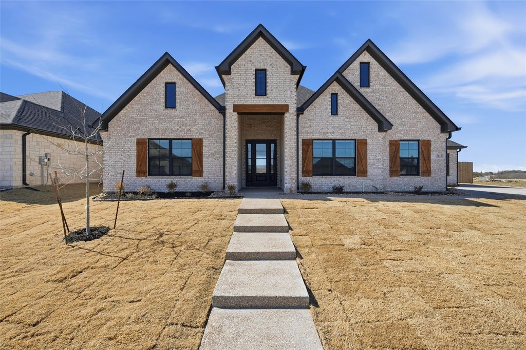 2125 Bond, Lorena, TX 76655
