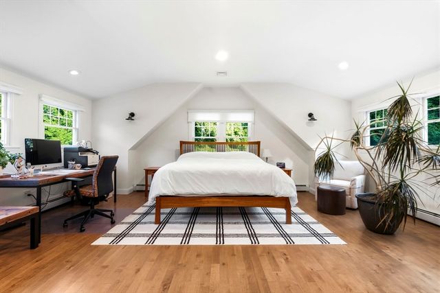 61 Topsfield Road, Wenham, MA 01984