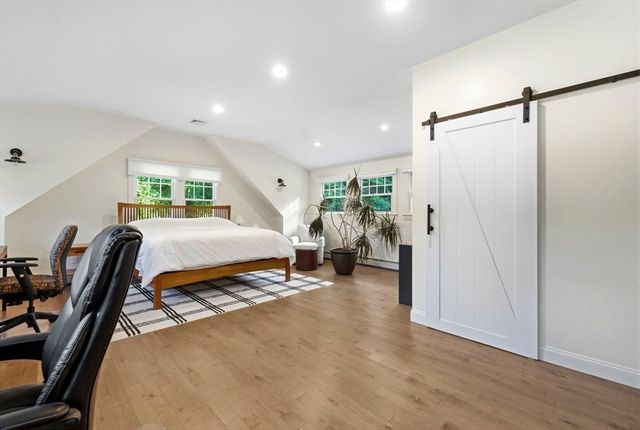61 Topsfield Road, Wenham, MA 01984