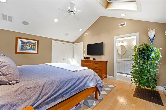61 Topsfield Road, Wenham, MA 01984