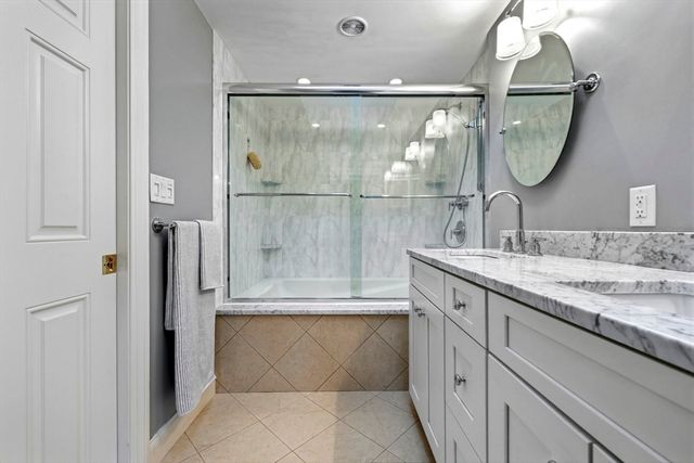 61 Topsfield Road, Wenham, MA 01984