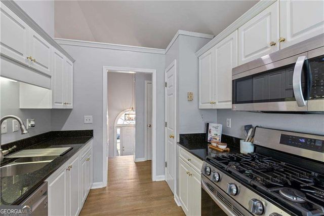 2437 Pondside Place NE, Marietta, GA 30062