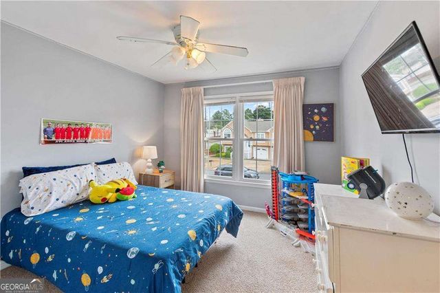 2437 Pondside Place NE, Marietta, GA 30062