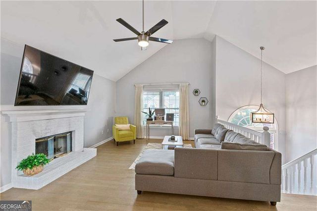 2437 Pondside Place NE, Marietta, GA 30062