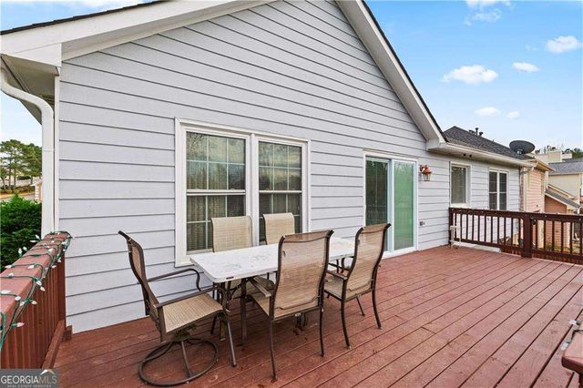 2437 Pondside Place NE, Marietta, GA 30062