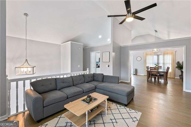 2437 Pondside Place NE, Marietta, GA 30062