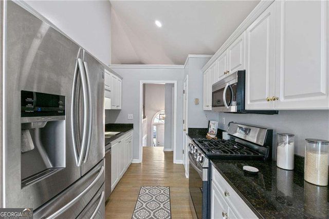 2437 Pondside Place NE, Marietta, GA 30062