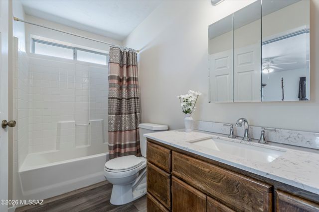 3535 E Thornberry Lane, Tucson, AZ 85739