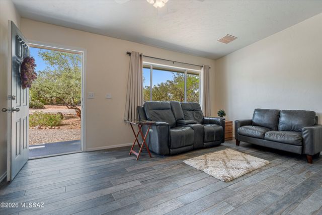 3535 E Thornberry Lane, Tucson, AZ 85739