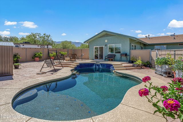 3535 E Thornberry Lane, Tucson, AZ 85739