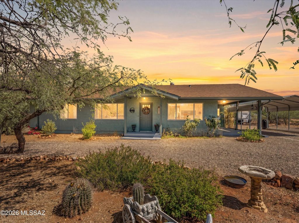 3535 E Thornberry Lane, Tucson, AZ 85739